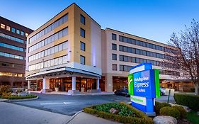 Holiday Inn Express in Stamford Ct